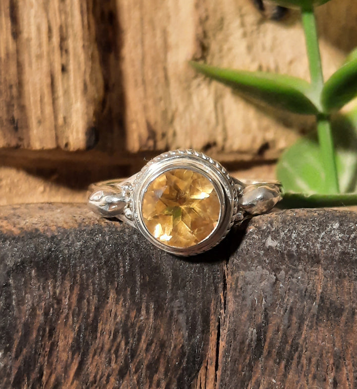 CITRINE RING SIZE 7(N) GS8923