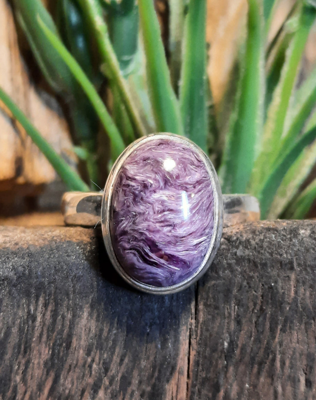 CHAROITE  RING SIZE 8(P) GS9703