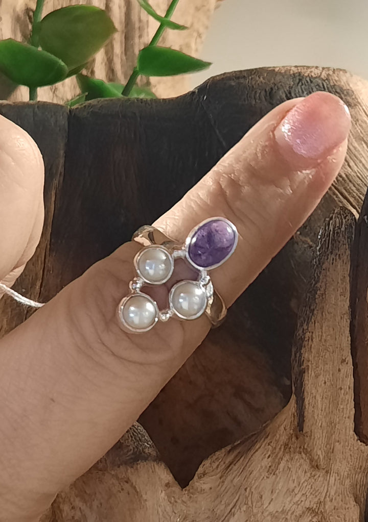 CHAROITE & PEARL RING SIZE 6(L) GS8213