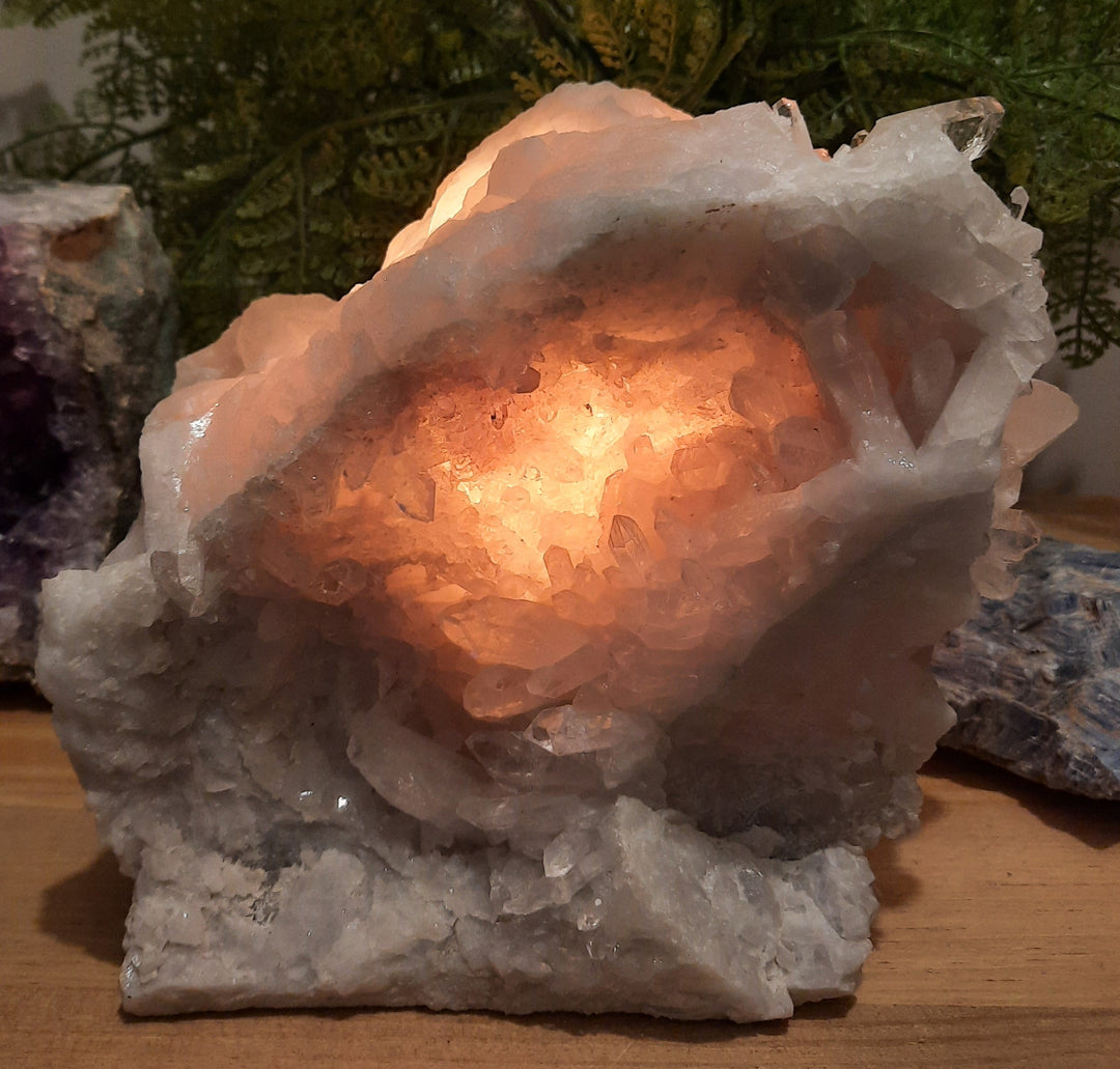 Clear Quartz Crystal Lamp (3.868 Kilograms) CCLP2