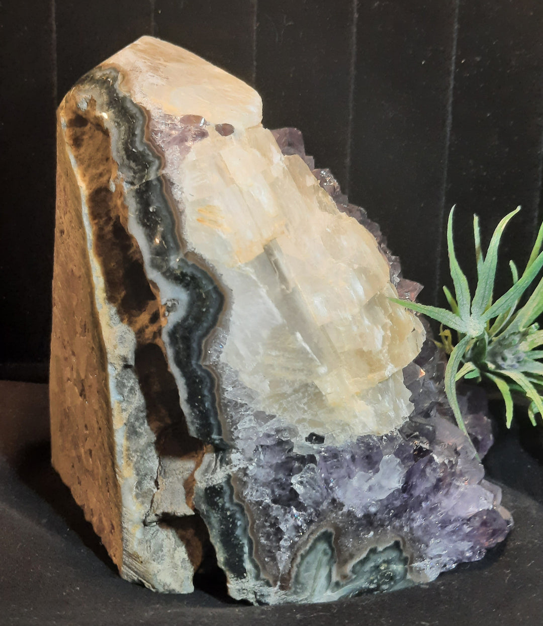 Amethyst Crystal 1.555 Kilograms